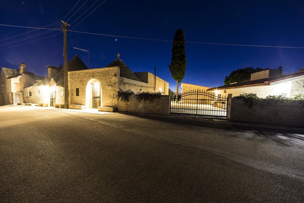 Trulli Pietra Preziosa Hotel มาร์ตินาฟรังกา ภายนอก รูปภาพ