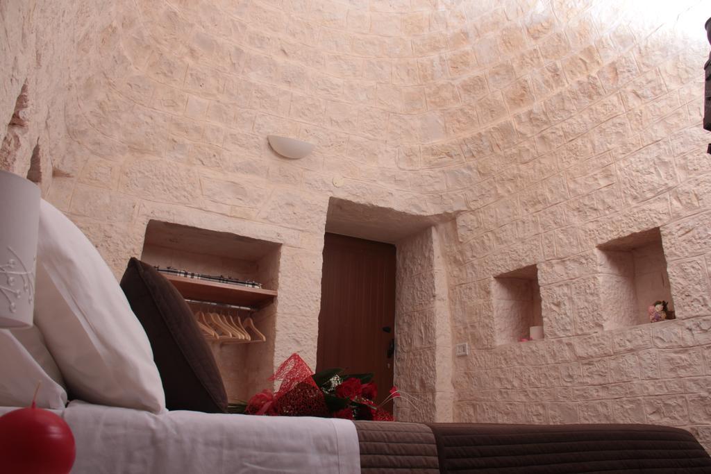 Trulli Pietra Preziosa Hotel มาร์ตินาฟรังกา ห้อง รูปภาพ