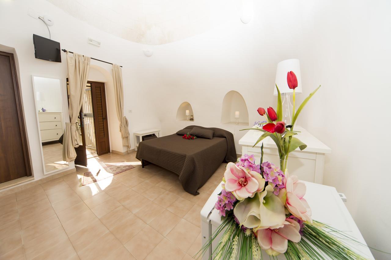 Trulli Pietra Preziosa Hotel มาร์ตินาฟรังกา ภายนอก รูปภาพ